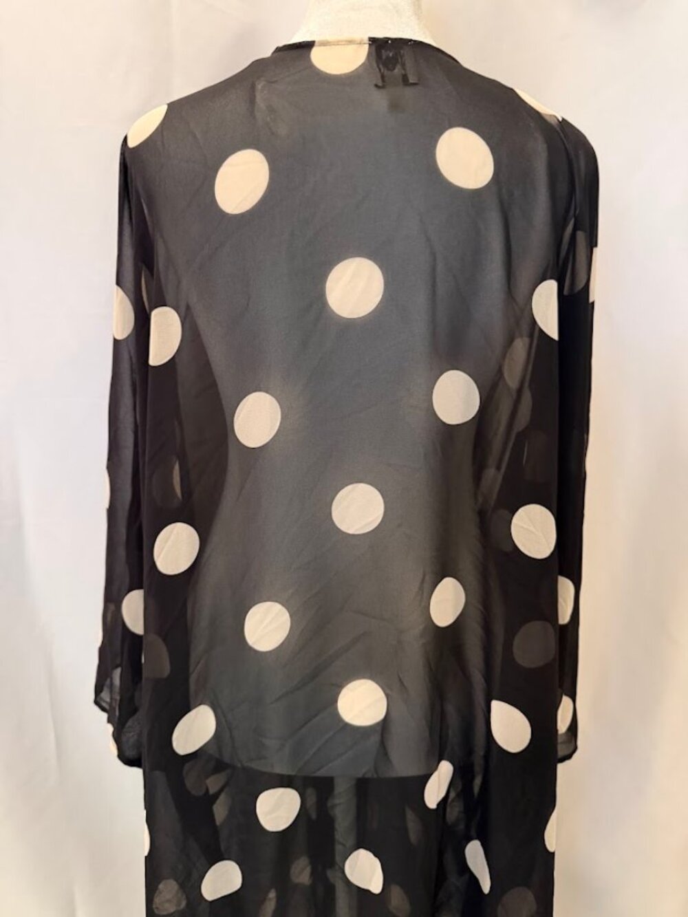 ANNE KLEIN Sheer Chiffon Ruana Open Front Black and White Polka Dot - 3x - Picture 9 of 15